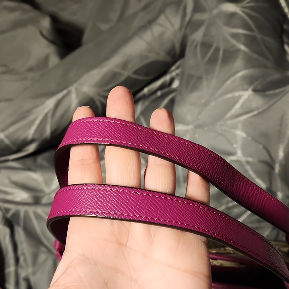 Coach Bag - Picture 3 of 7